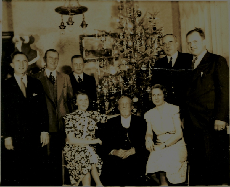 Philip Beckerle & Family circa 1938