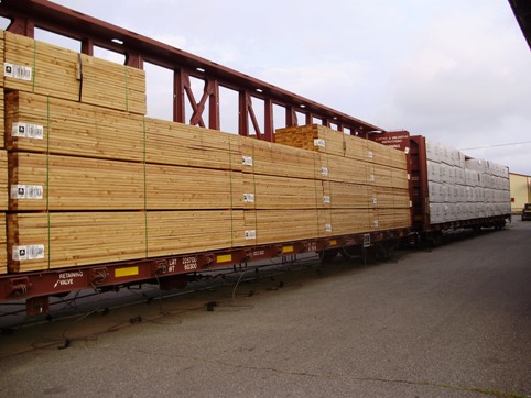 NEW LUMBER ARRIVING DIRECT FROM THE MILL by RAIL from the WEST COAST
                saving you money since 1940...Beckerle Lumber a family tradition.